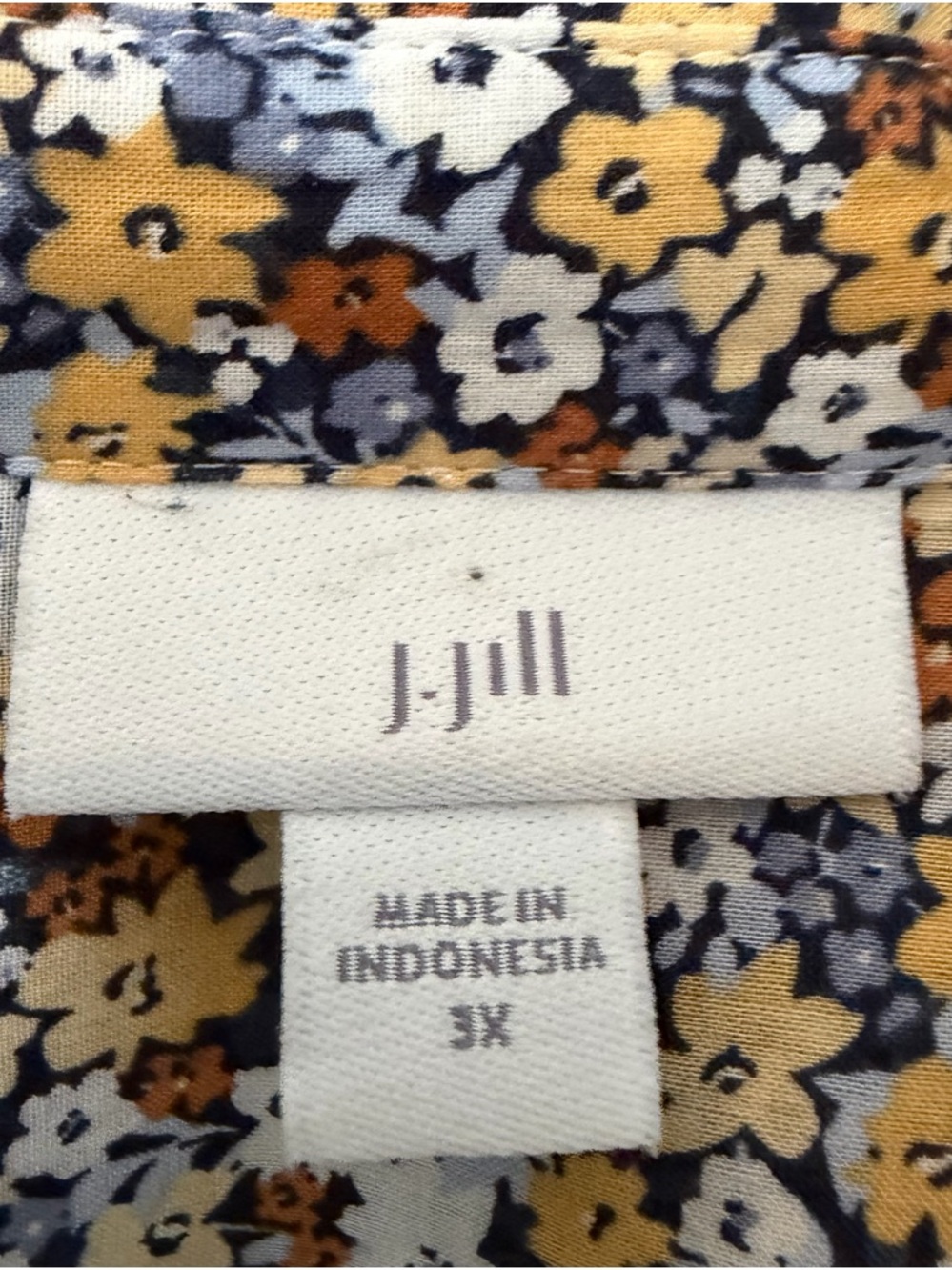 J. Jill womans Floral Button-Down Shirt in Mustard and navy- front  pocket . - Picture 6 of 9